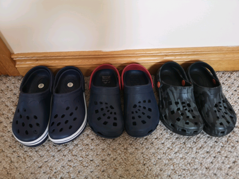 children's croc style shoes